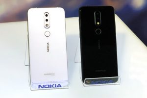 Nokia 6.1 Plus stand